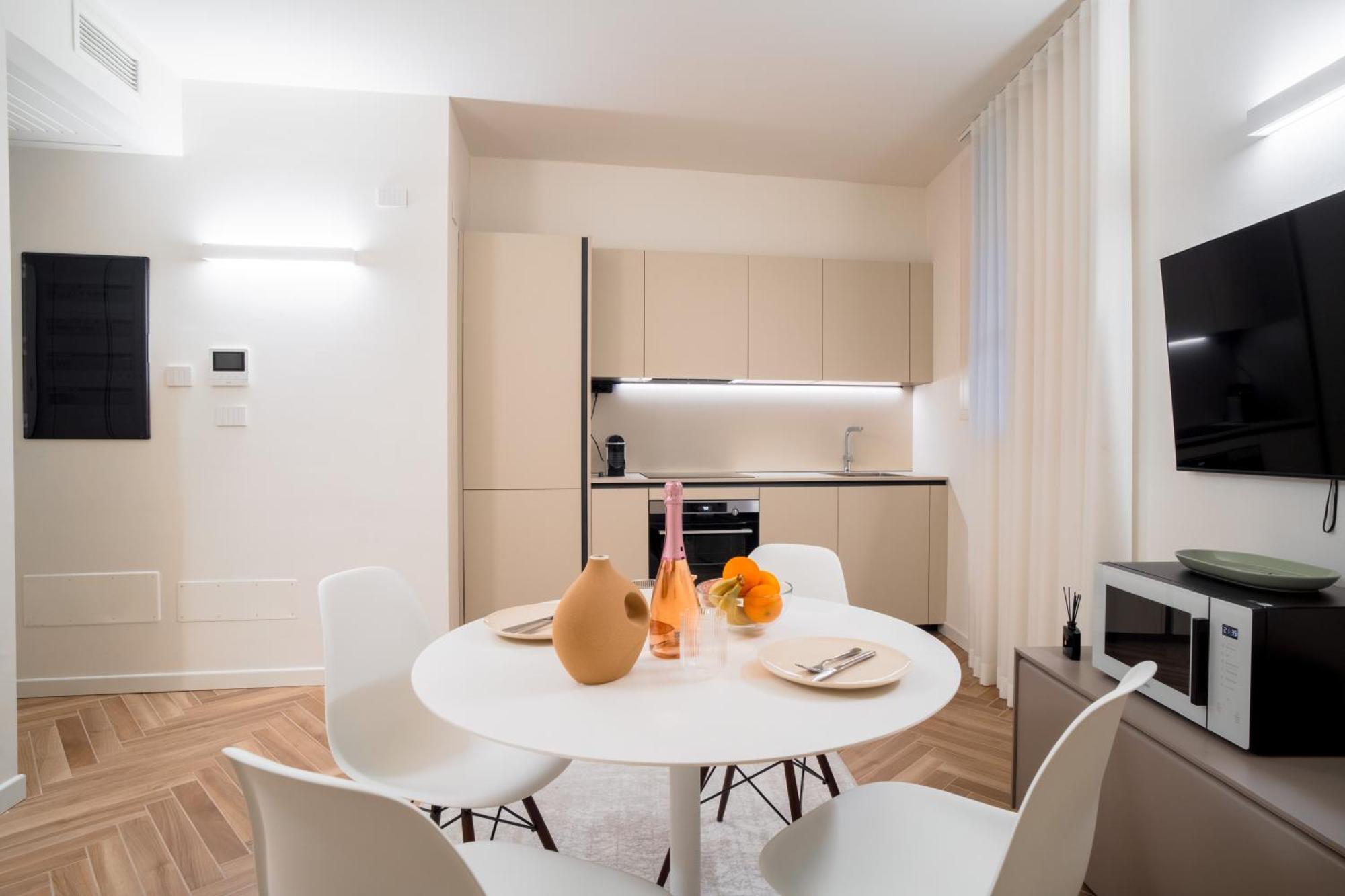Iseo Lake - Free Wi-Fi And Private Parking Included المظهر الخارجي الصورة